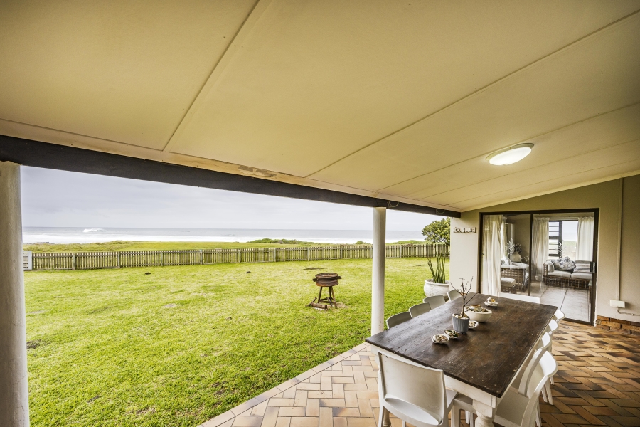 3 Bedroom Property for Sale in Marshstrand Eastern Cape